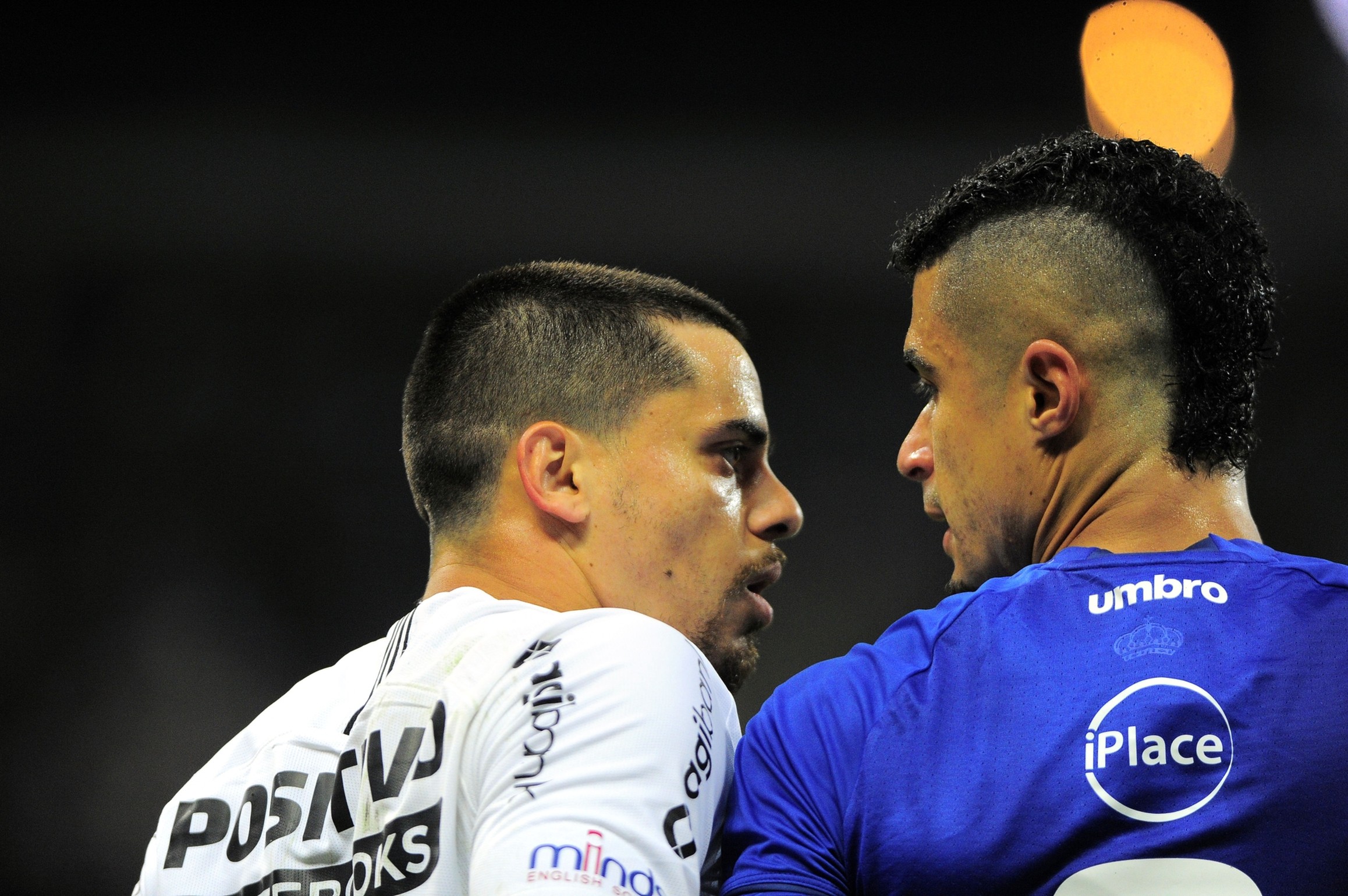 PRA CIMA! Corinthians é o único rival paulista que ainda não foi batido pelo Cruzeiro em uma final