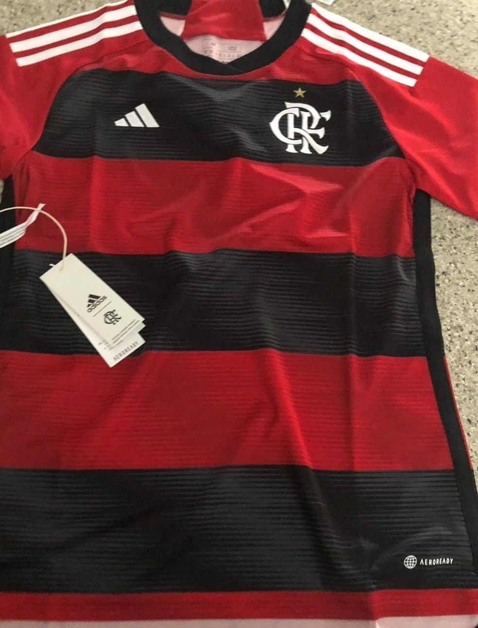 Confira a nova camisa do Flamengo — Foto: Reprodução