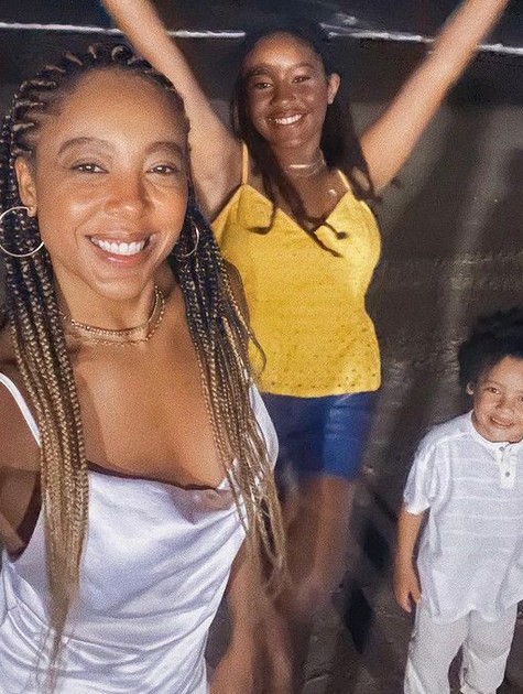 Negra Li e os filhos (Foto: Reprodução/Instagram)
