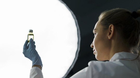 Ciência vive 'corrida do ouro' para desenvolver vacinas contra o Alzheimer
