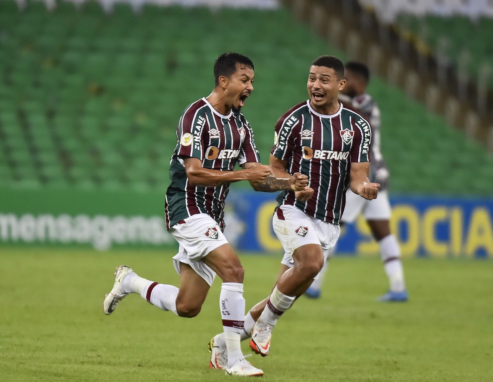 Lucca, André, Fluminense, comemoração — Foto: André Durão / ge