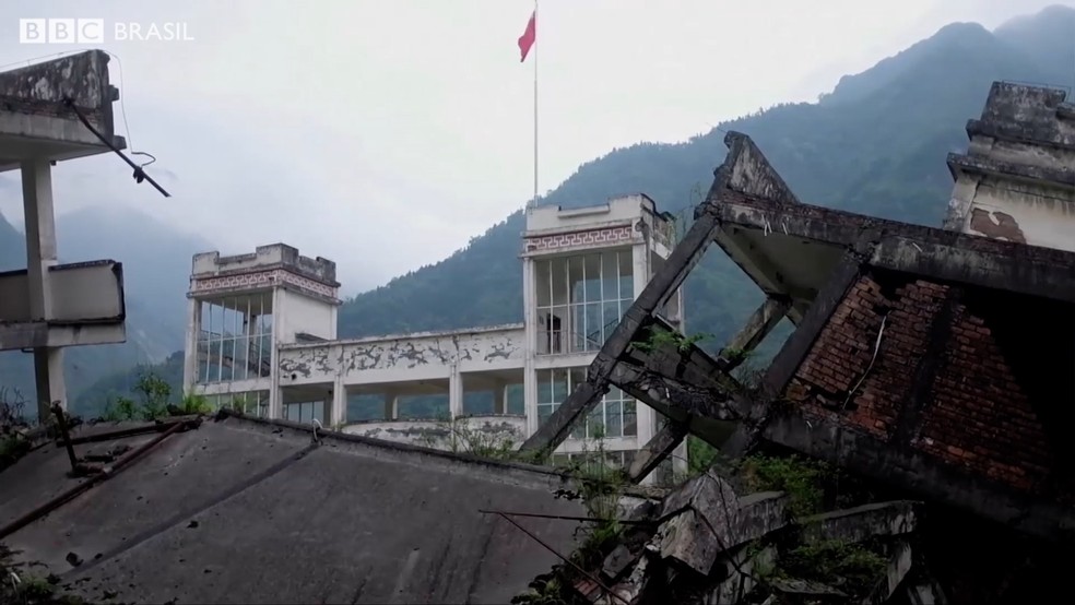 Cidades devastadas por terremoto viram atraÃ§Ã£o turÃ­stica na China (Foto: ReproduÃ§Ã£o/BBC )