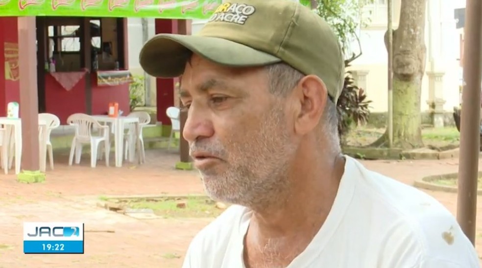 Jorfan vive nas ruas de Rio Branco e diz que tenta sair da situação em que vive — Foto: Reprodução/Rede Amazônica