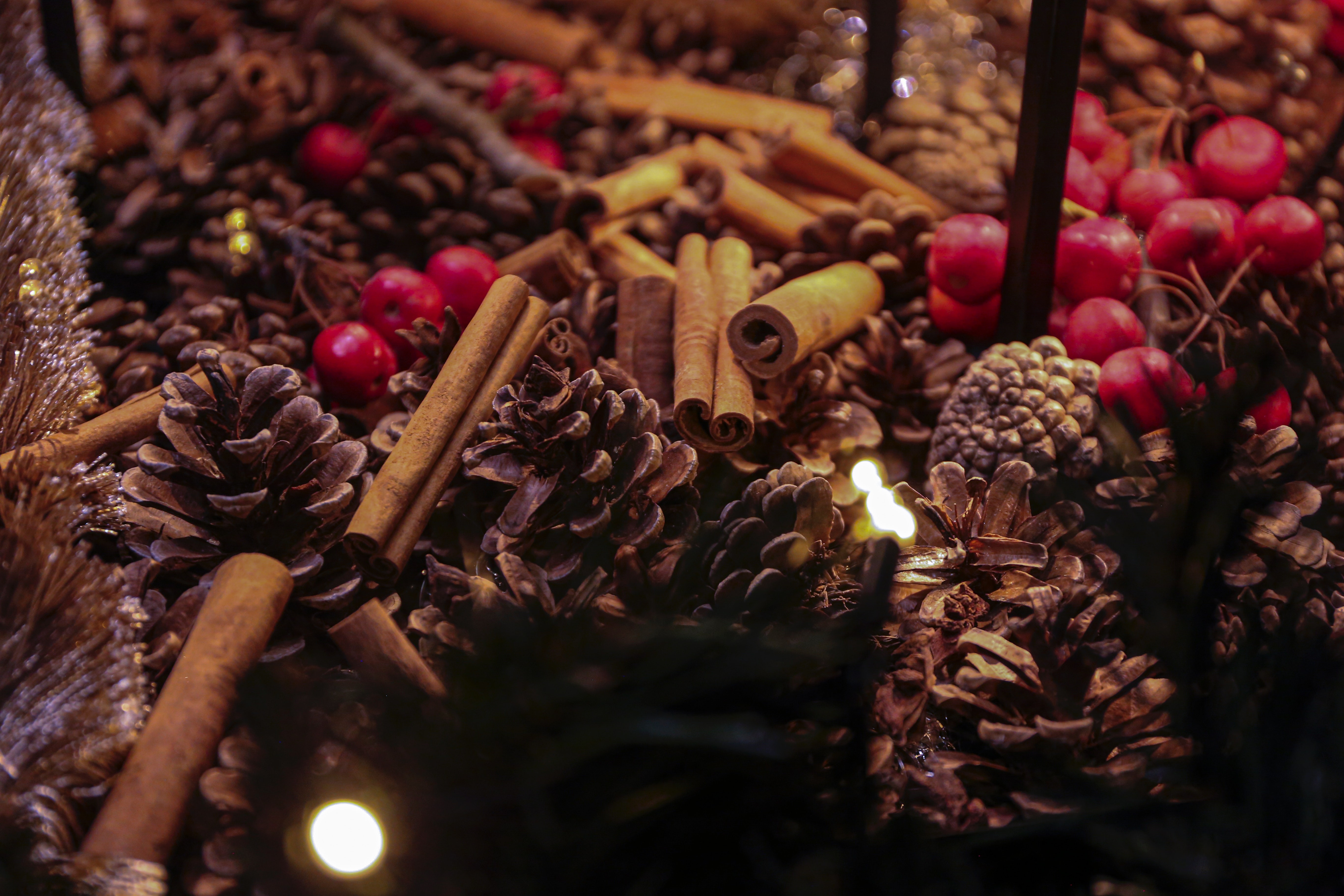Decoração de Natal com materiais naturais (Foto: Valeria Lazareva/Pexels)