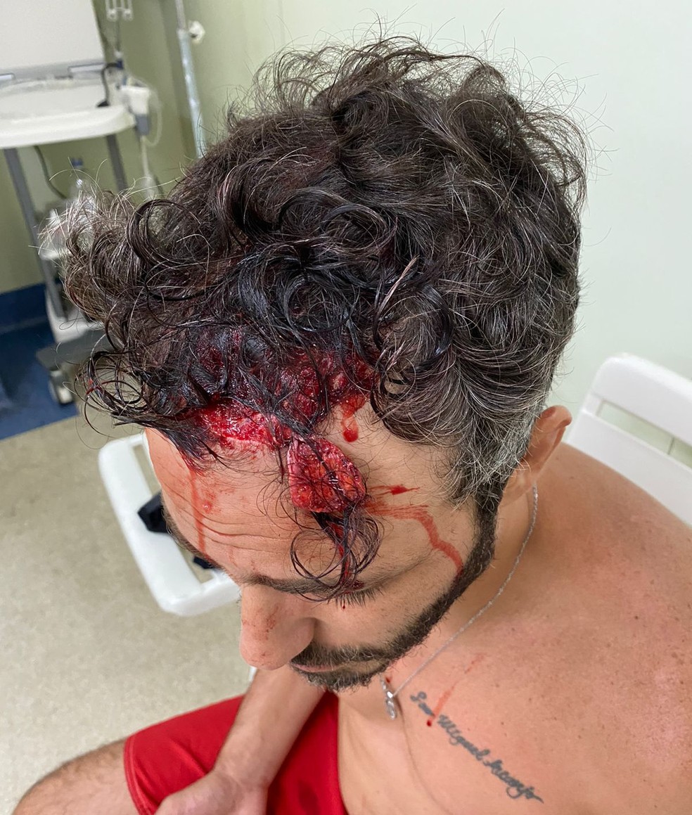 Thiago durante atendimento no Hospital Miguel Couto, no Rio de Janeiro — Foto: Arquivo Pessoal