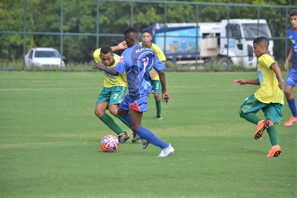 Copa 2 de Julho reúne 800 jogadores em 40 equipes — Foto: João Ubaldo / Divulgação Sudesb 