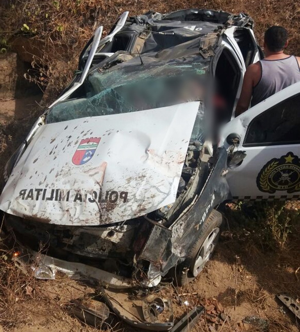 Um policial morreu e outro ficou ferido em acidente na RN-079, entre Alexandria e Pau dos Ferros, RN (Foto: PM/Divulgação)