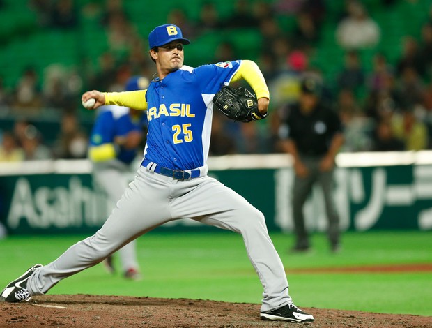 Beisebol: arremessador brasileiro estreará na MLB