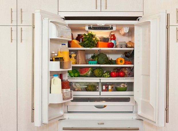 Dicas para guardar os alimentos corretamente na geladeira (Foto: Casa e Jardim)