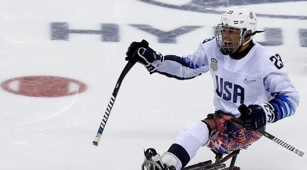 Rico Roman, atleta paralímpico de hóquei no gelo (Foto: Getty Images)