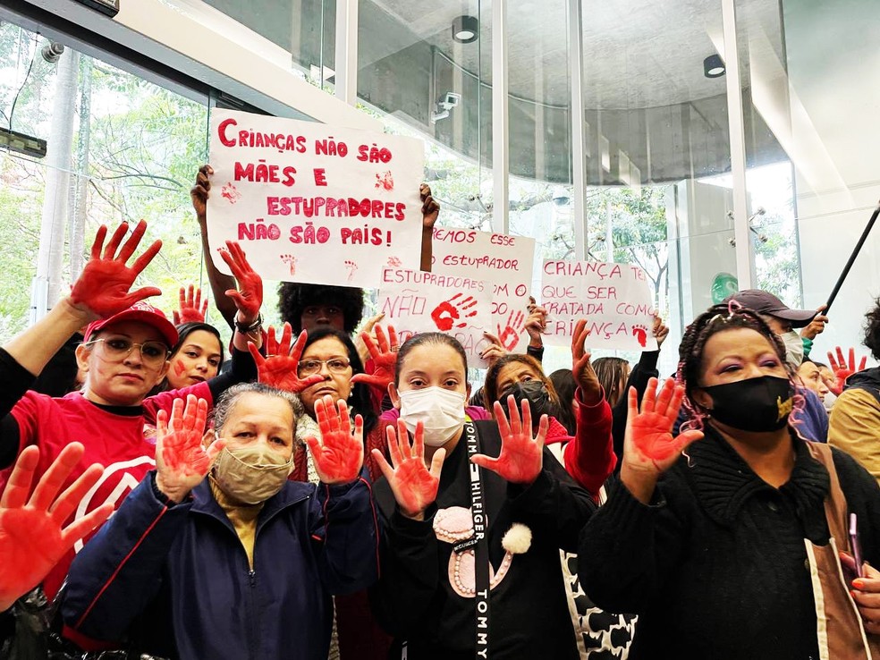 Ato pede que anestesista seja punido pelo Conselho de Medicina  — Foto: Divulgação/MTST