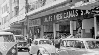 Lojas Americanas na Rua Marechal Deodoro, em Juiz de Fora, em outubro de 1969. — Foto: Reprodução