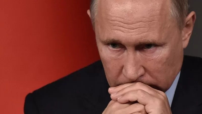 Putin tem, em discursos, rebaixado a existência da Ucrânia como uma nação independente (Foto: Getty Images via BBC News Brasil)