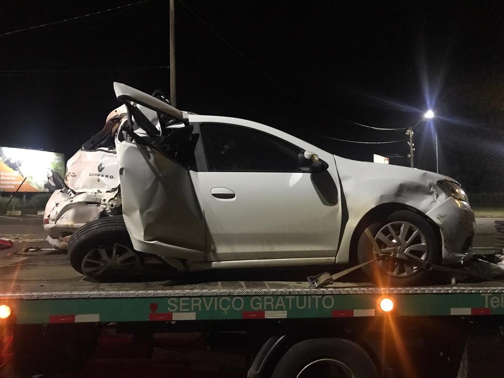 Uma das vítimas ficou gravemente ferida — Foto: Divulgação/PRF