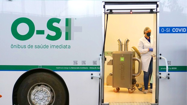 O Ônibus de Saúde, ou O-SI, permite levar atendimentos até os pacientes (Foto: Divulgação)