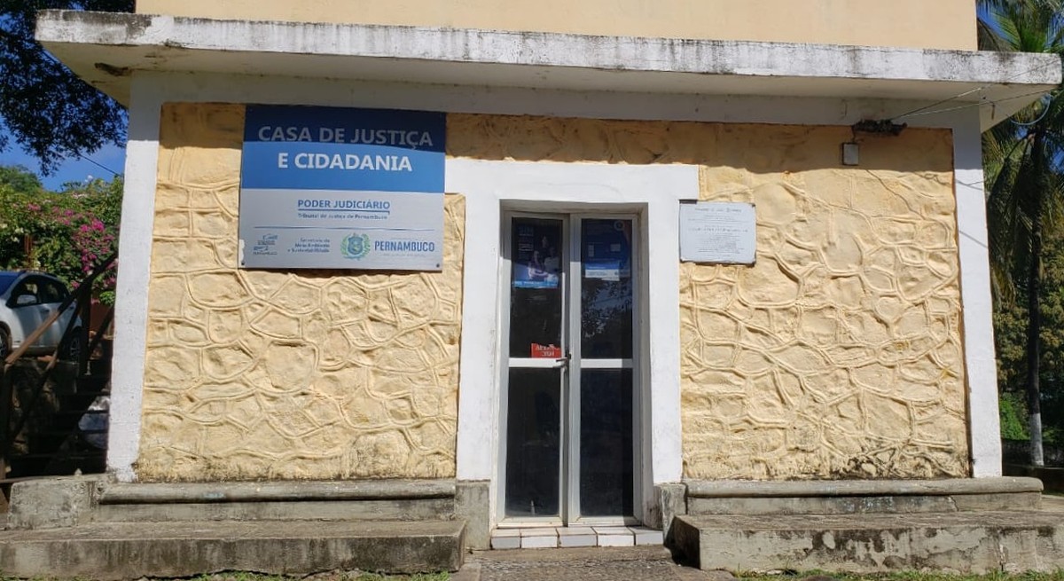 Casa da Cidadania entrega carteiras de