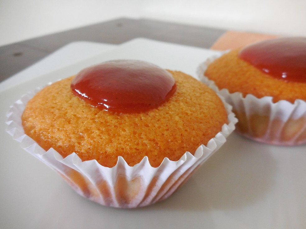 Cupcake De Fuba Com Calda De Goiabada Receitas Gshow Gshow