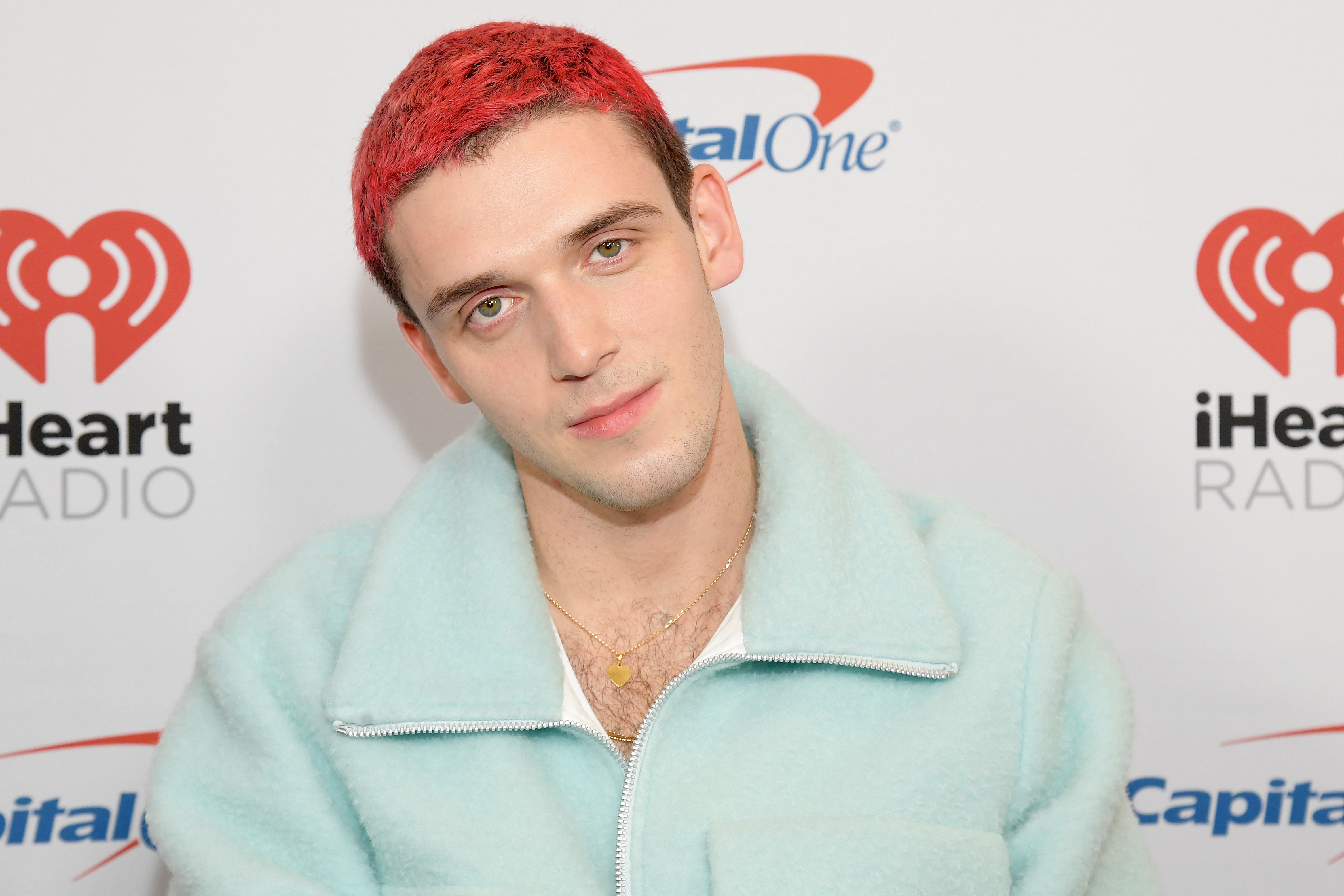 NEW YORK, NEW YORK - DECEMBER 13: Lauv arrives at iHeartRadio's Z100 Jingle Ball 2019 at Madison Square Garden on December 13, 2019 in New York City. (Photo by Michael Loccisano/Getty Images) (Foto: Getty Images)