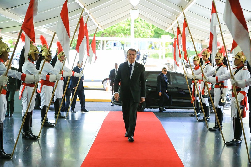  Bolsonaro preferiu não discursar em nenhum dos eventos em que compareceu, como na solenidade de promoção de oficiais-generais do Exército 01/01/2202 — Foto: Divulgação