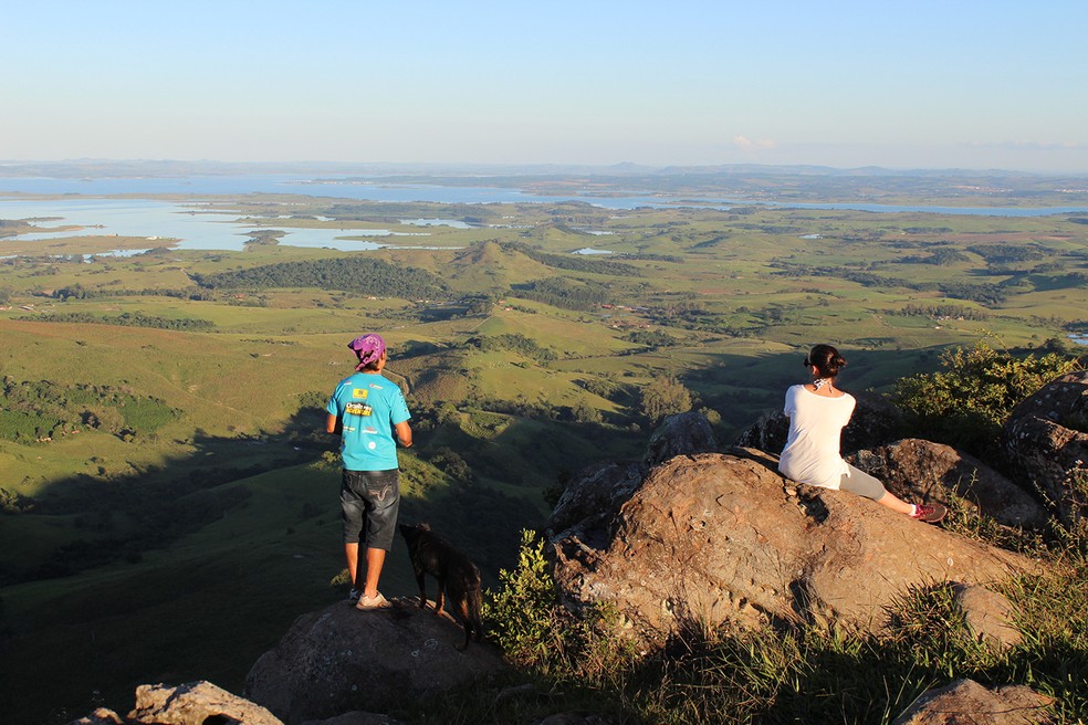 Contemplação na Serra das Pedras.  — Foto: Marcio Kubo