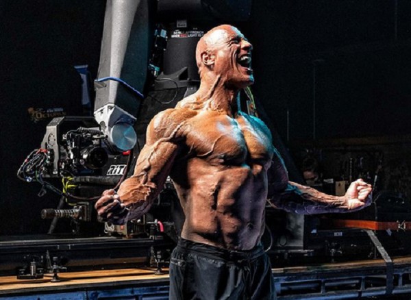 Adão Negro  Dwayne Johnson revela arte oficial e data de lançamento do  filme