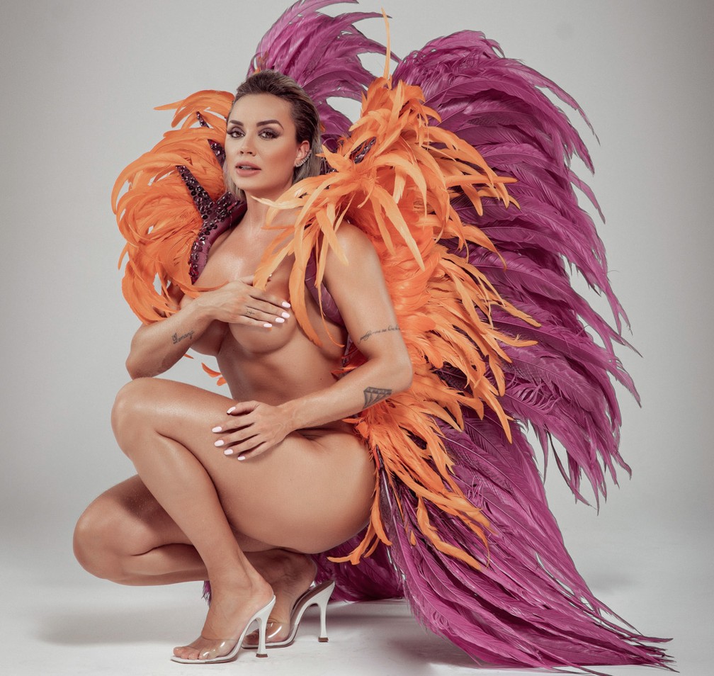 Juju Salimeni dá a volta por cima e promete desfile como rainha da X-9 Paulistana no auge da preparação física — Foto: Samuel  Melim/Divulgação