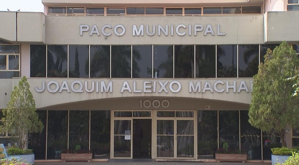 Prazo para aderir ao Refis termina sexta-feira (15) em Itapetininga (Foto: Reprodução/TV TEM)
