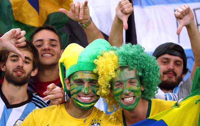 [COPA 2014]Brasileiros apoiam a Bósnia e avisam a argentinos: Sua hora vai chegar
