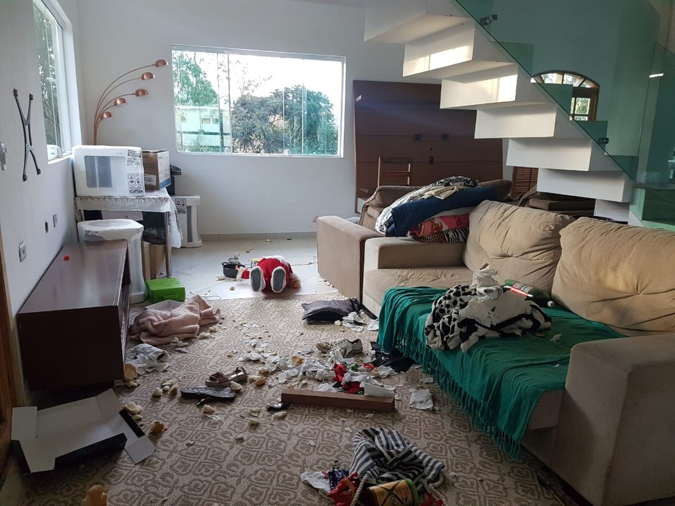 Criminosos matam caseiro e roubam ch&aacute;cara em Nazar&eacute; Paulista &mdash; Foto: Divulga&ccedil;&atilde;o/Pol&iacute;cia Civil