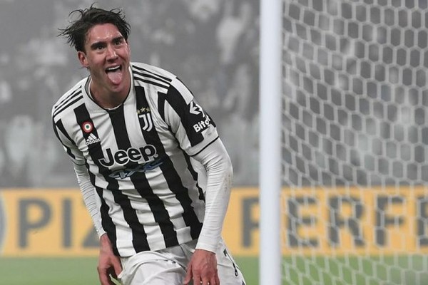 Vlahovic o sérvio é esperança de gols da Juventus no clássico contra a Inter de Milão (Foto: Juventus / Instagram)