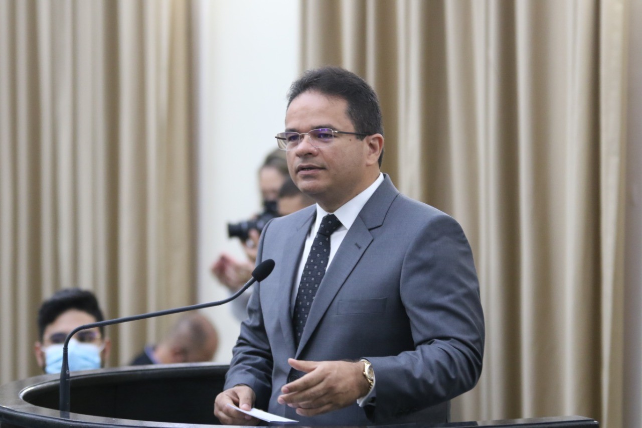 Presidente da Assembleia Legislativa de AL nega compra de votos com dinheiro apreendido pela PF: 'Denúncia mentirosa'