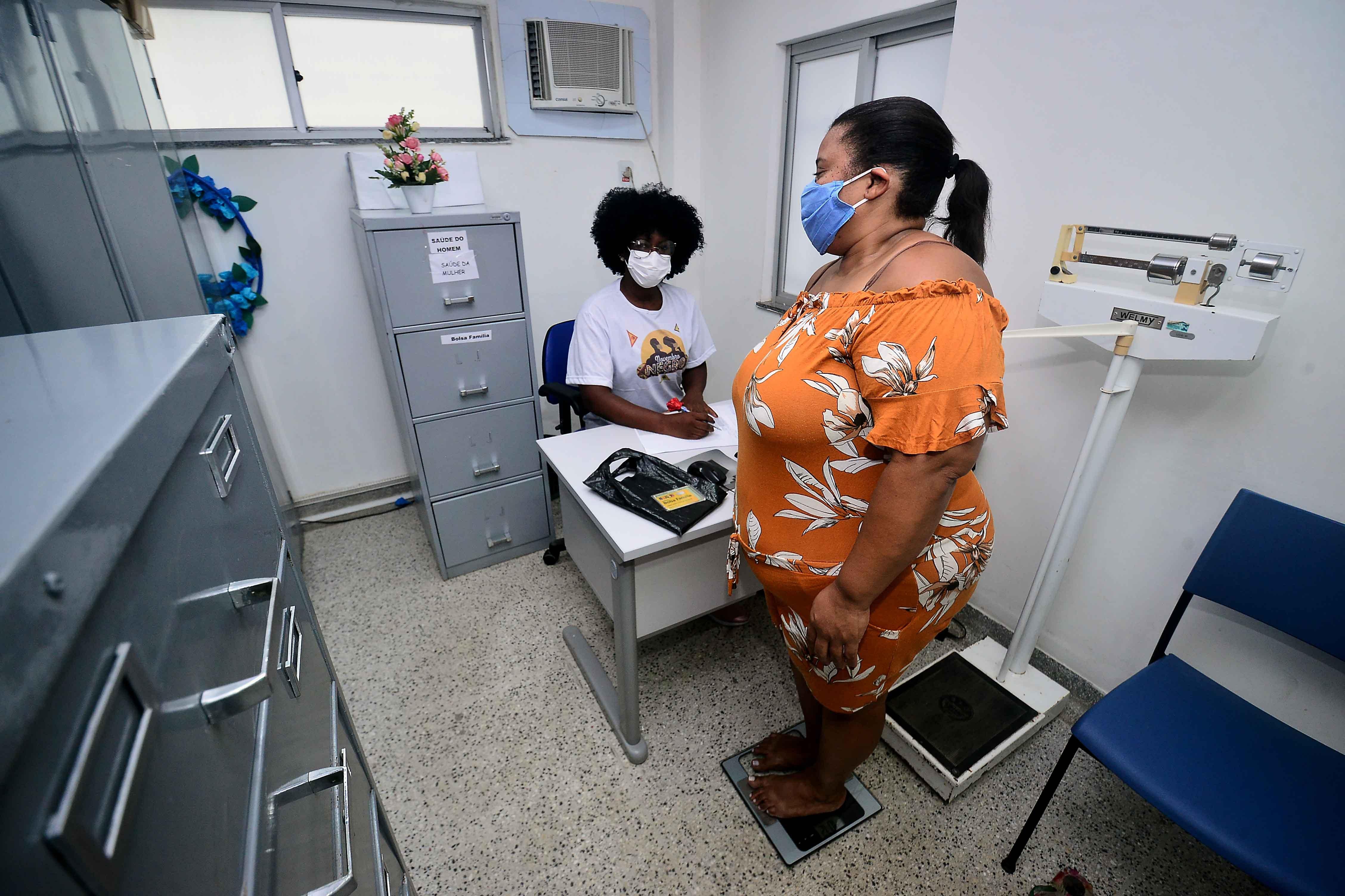 Secretaria Municipal da Saúde convoca beneficiários do Auxílio Brasil para acompanhamento obrigatório de saúde