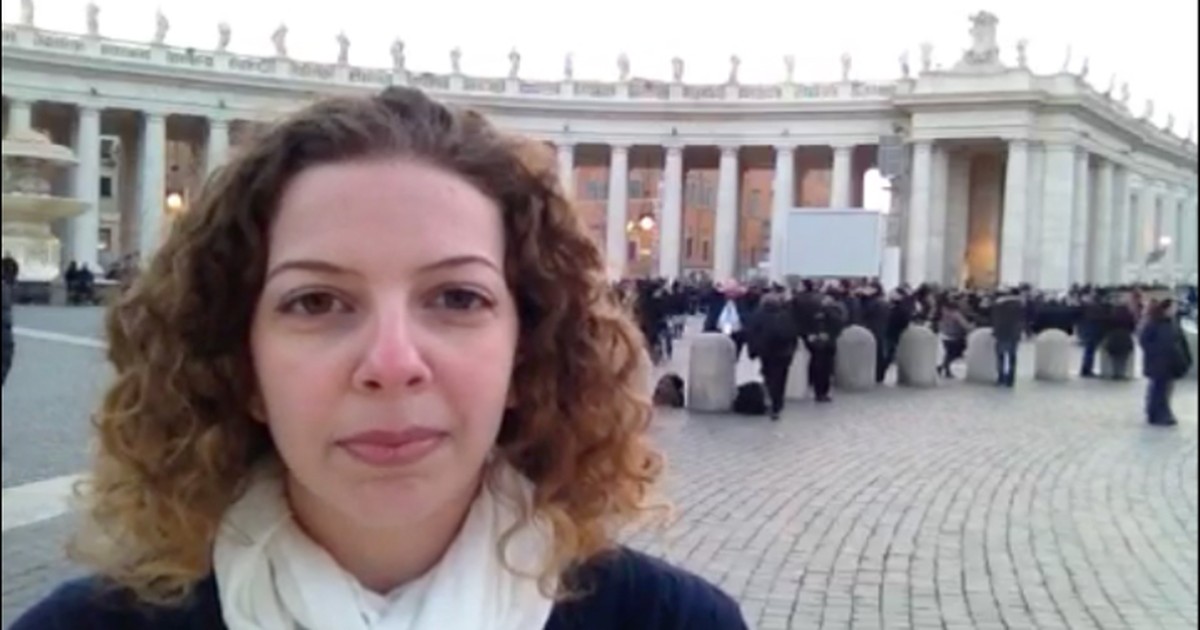 g1-do-vaticano-rep-rter-do-g1-relata-a-passagem-do-helic-ptero-com-o