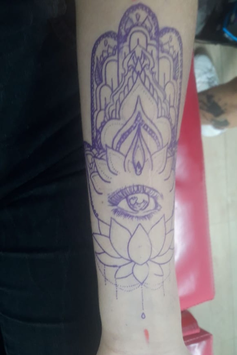 App pra q dar o significado de tatuagem Tatuador Cria Desenhos Para Pessoas Que Se Automutilaram Em Sp Recomeco Santos E Regiao G1