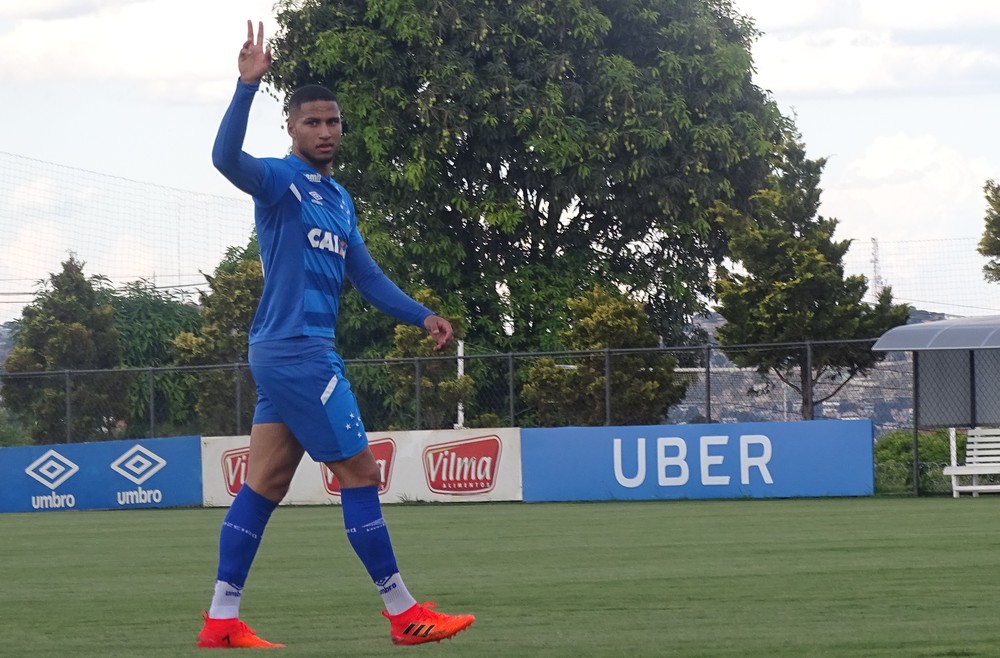 Recuperado, Murilo se coloca à disposição para último jogo do Cruzeiro em 2017
