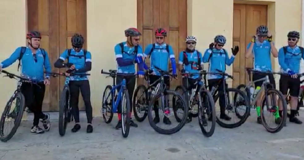 Ciclistas saíram de Olivedos, no agreste paraibano na sexta-feira (14) e chegaram em Juazeiro do Norte no sábado (15).  — Foto: Claudiana Mourato/SVM