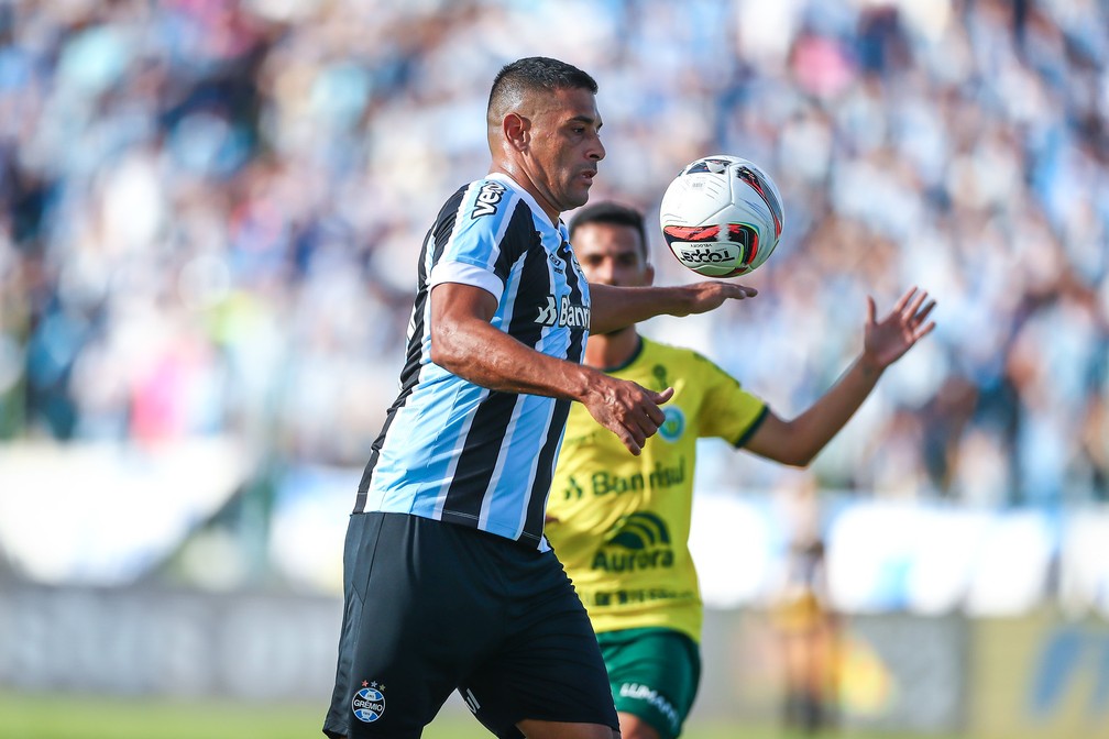 Diego Souza tem quatro gols no Gauchão — Foto: Lucas Uebel/Grêmio FBPA