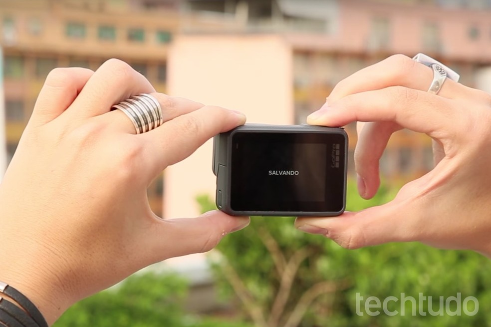 O processador da Hero6 Black demora mais do que o esperado para responder a comandos (Foto: Aline Batista/ TechTudo)