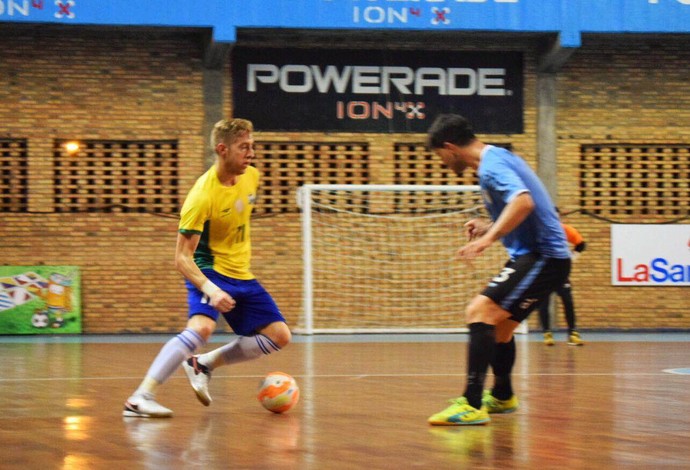 Bateria Brasil Uruguai Eliminatórias Mundial de Futsal (Foto: Luis Domingues/CBFS)