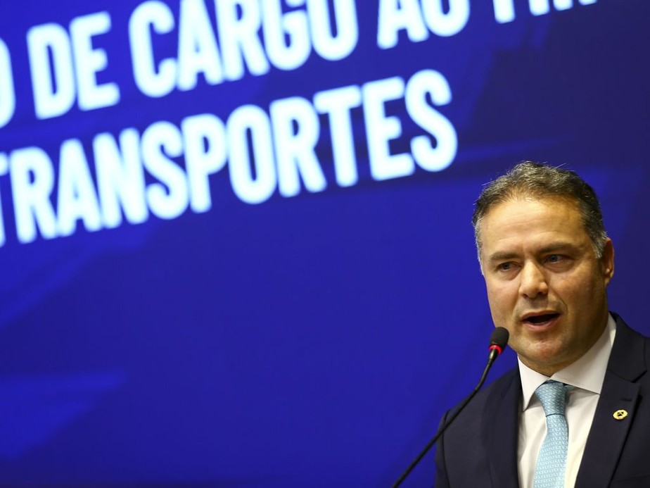 O ministro dos Transportes, Renan Filho, disse que a construção de trem de alta velocidade entre Rio e São Paulo não é uma prioridade do governo federal