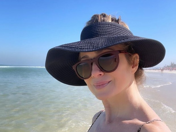 Letícia Spiller completa 49 anos de idade neste domingo (19) (Foto: Reprodução / Instagram)