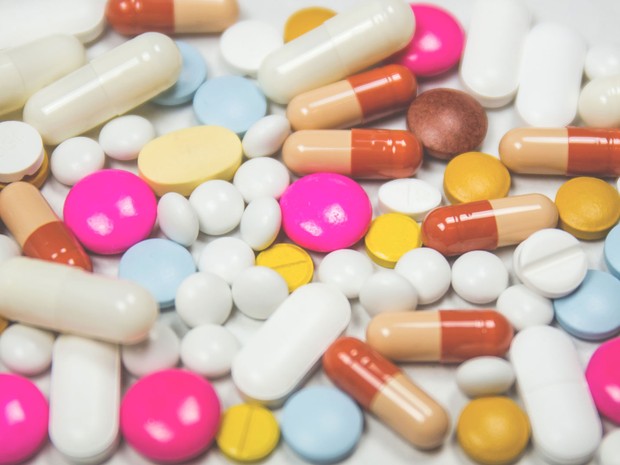pílulas, remédios, medicamentos (Foto: Freestocks/Joanna M. Foto)