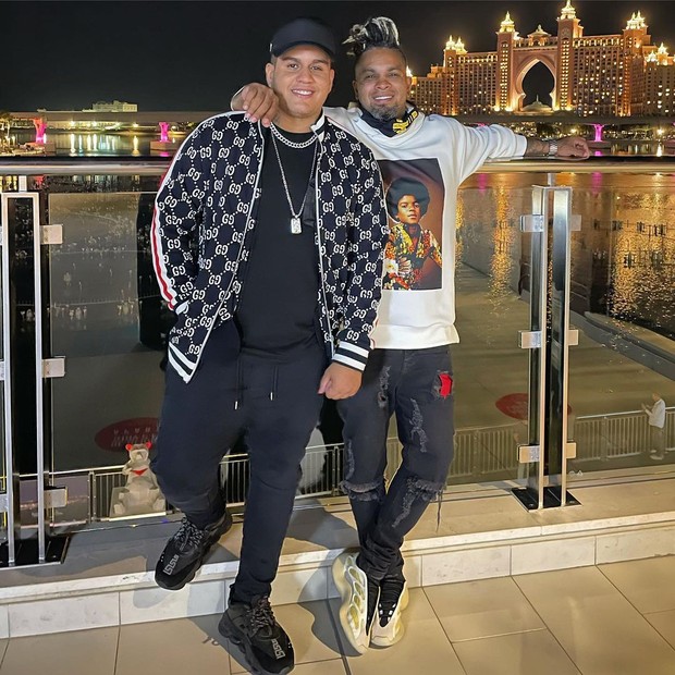 Pai e filho, Gaab e Rodriguinho curtem viagem a Dubai (Foto: Reprodução/Instagram)