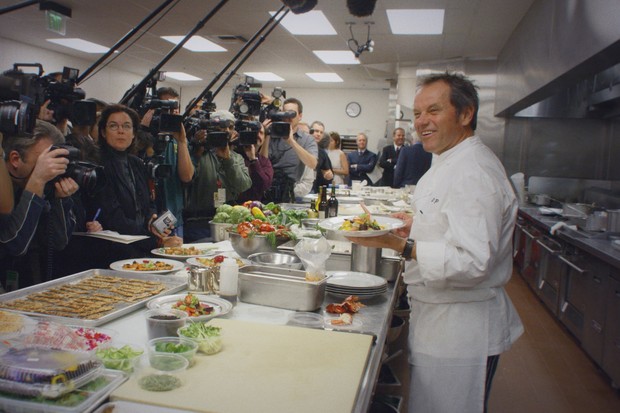 Documentário conta a história do chef Wolfgang Puck (Foto: Alex Berliner/AB Images)