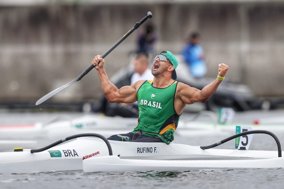 Fernando Rufino, ouro na canoagem nas Paralimpíadas — Foto: Miriam Jeske/CPB