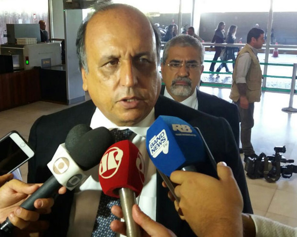 Luiz Fernando Pezão: 