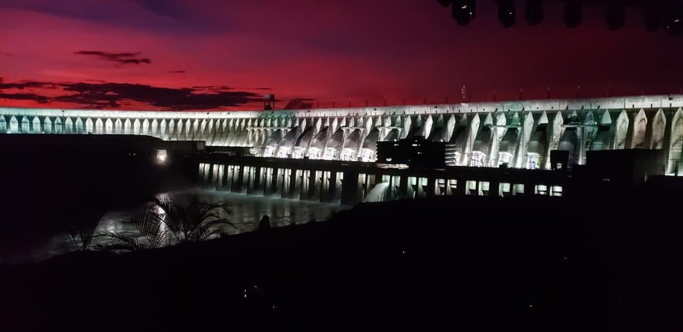 Itaipu Binacional é líder mundial na geração de energia limpa e renovável, tendo produzido, desde 1984, 2,7 bilhões de MWh — Foto: Itaipu Binacional/Divulgação