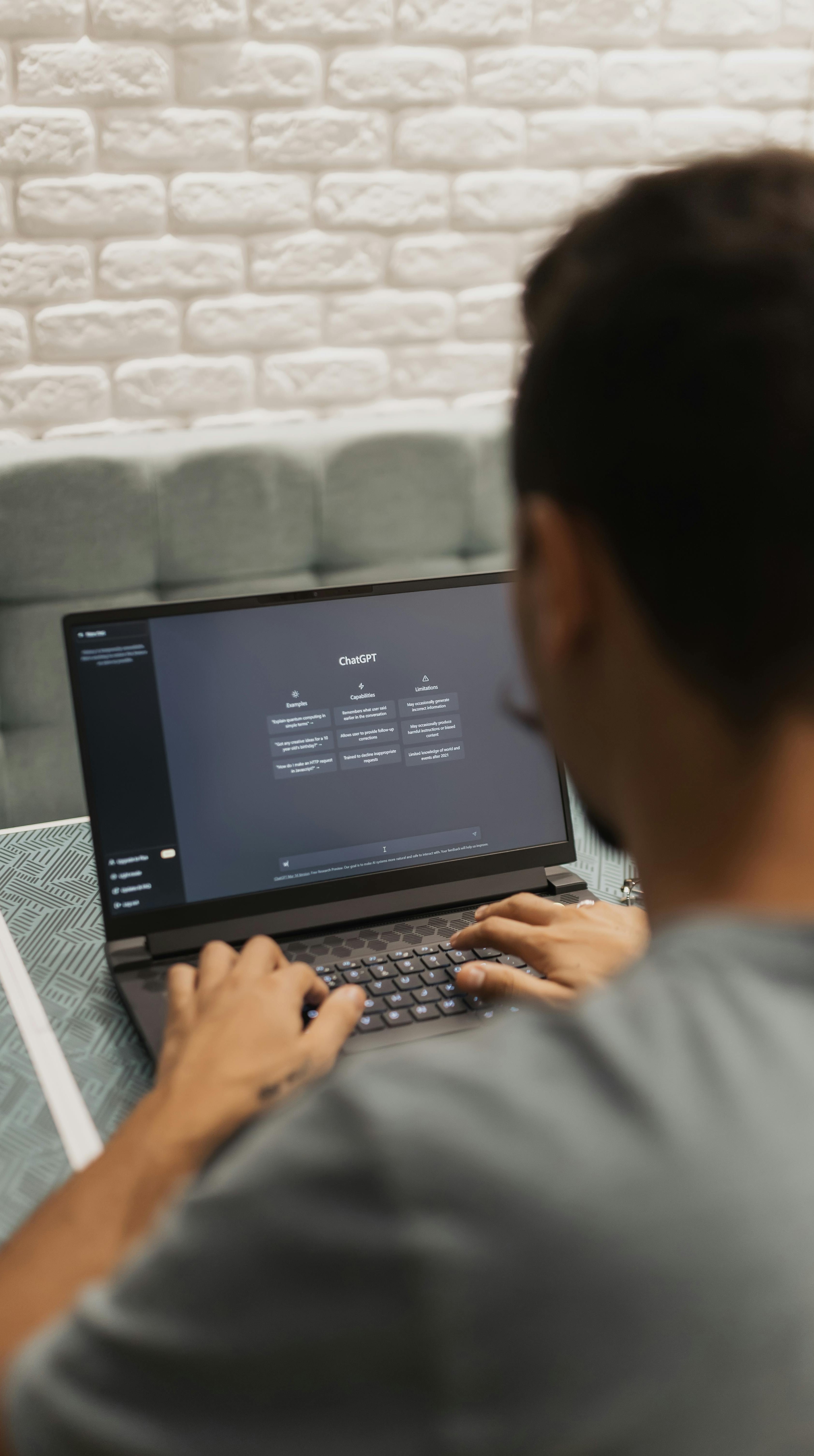 5 comandos do ChatGPT que todo usuário deve conhecer