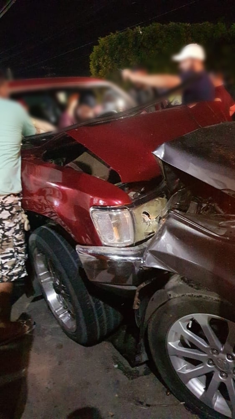 Colisão deixou vice-prefeito e presidente da Câmara de Extremoz feridos — Foto: Redes sociais