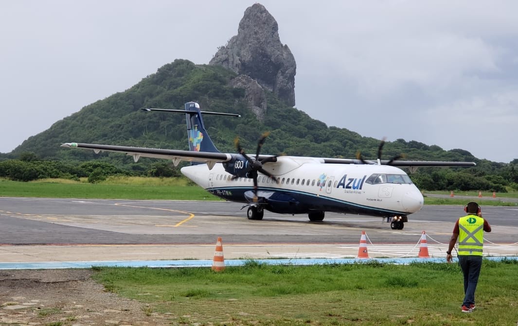 Azul retoma voos diretos entre Natal e Fernando de Noronha a partir de setembro